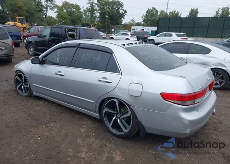 2004 Honda Accord 2.4 Lx z USA, uszkodzony, nr VIN 1HGCM56334A165767